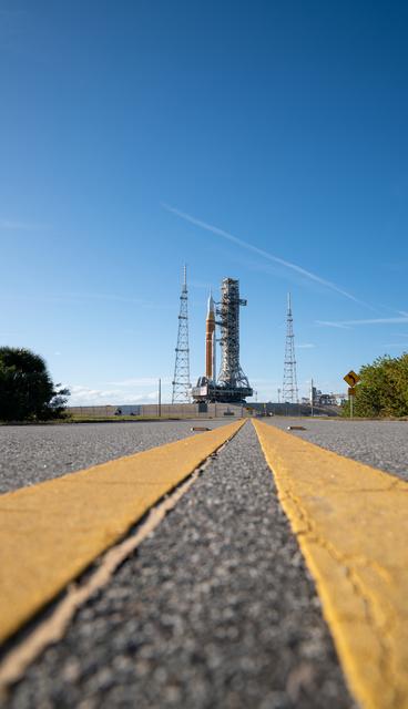 NASA's SLS Rocket and Orion Spacecraft Rollout to Launch Pad 39B